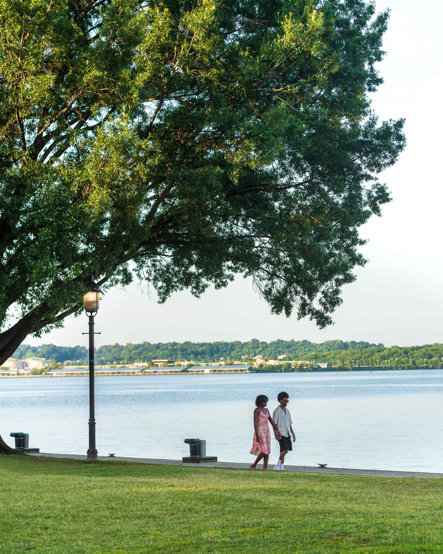 Current_LuxuryApartmentCommunity_AlexandriaVA